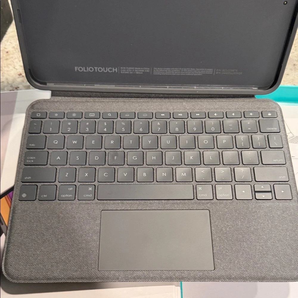Logitech Folio Touch Keyboard Case for iPad Air - Grey